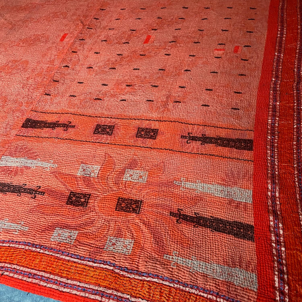 
                  
                    red pink gold orange large kantha bedspread quilt cotton comforter super king  double washable 
                  
                