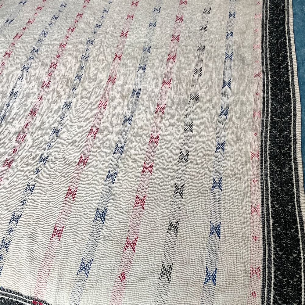 white red blue embroidered kantha quilt bedspread cotton comforter sofa throw washable