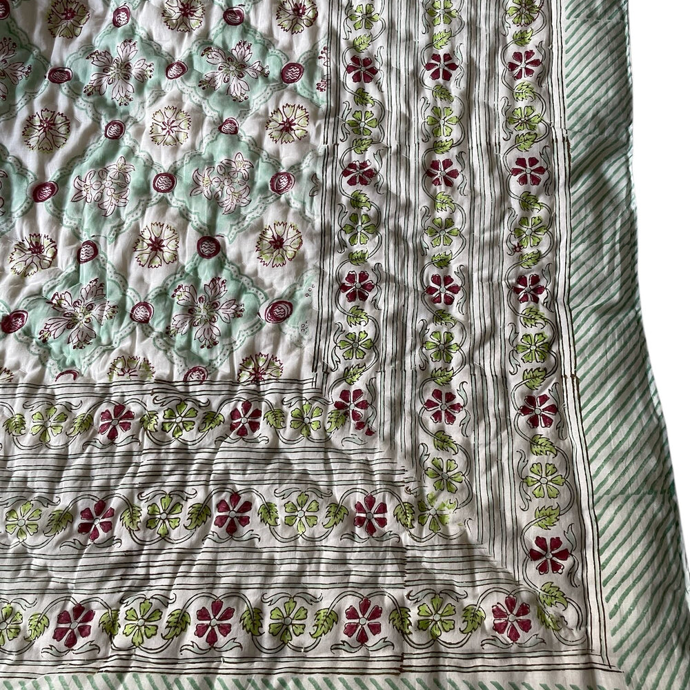 
                  
                    sea green quilt apple floral patterned blockprint bedspread pique large double king handmade
                  
                