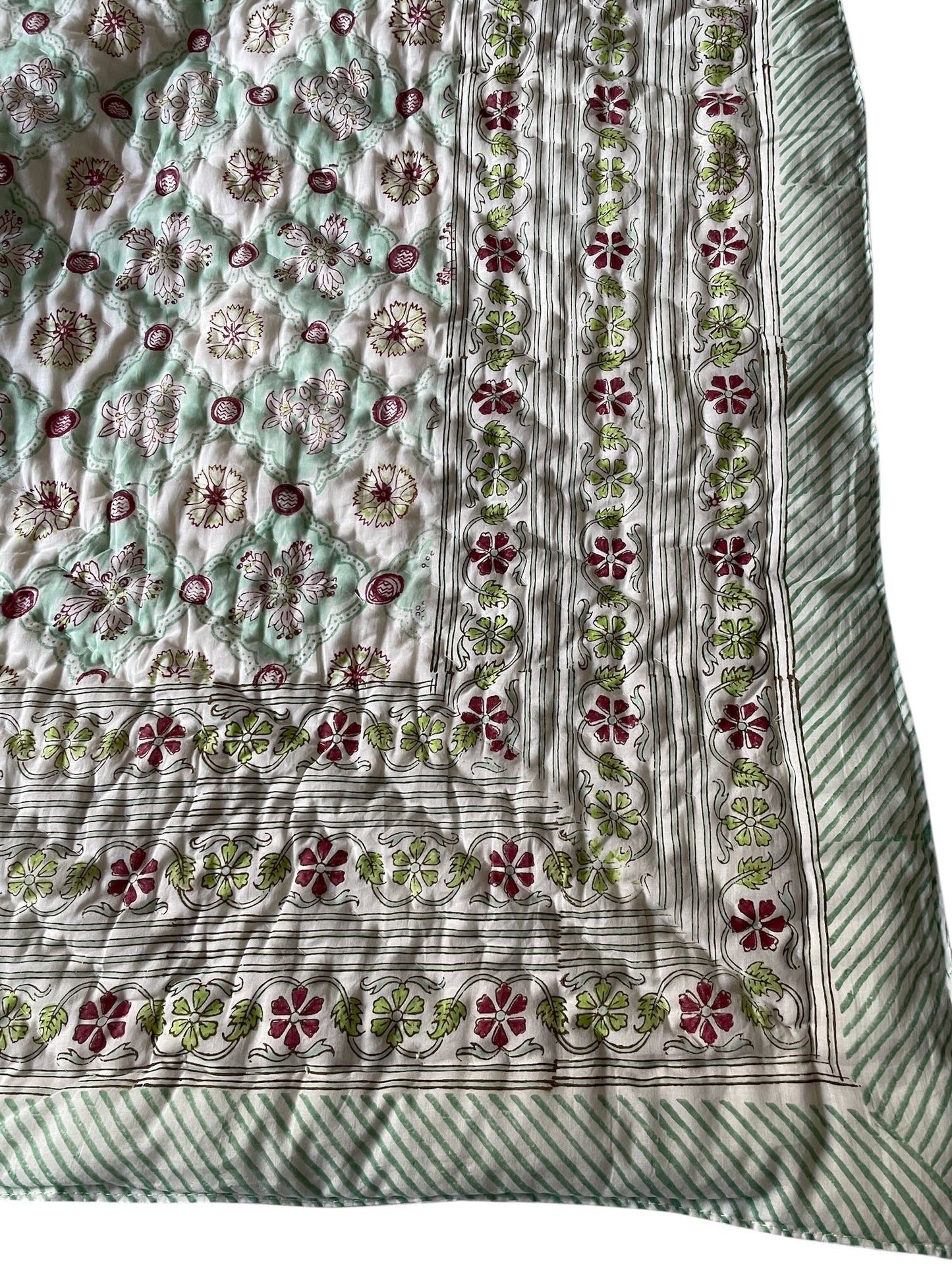 
                  
                    sea green quilt apple floral patterned blockprint bedspread pique large double king handmade
                  
                