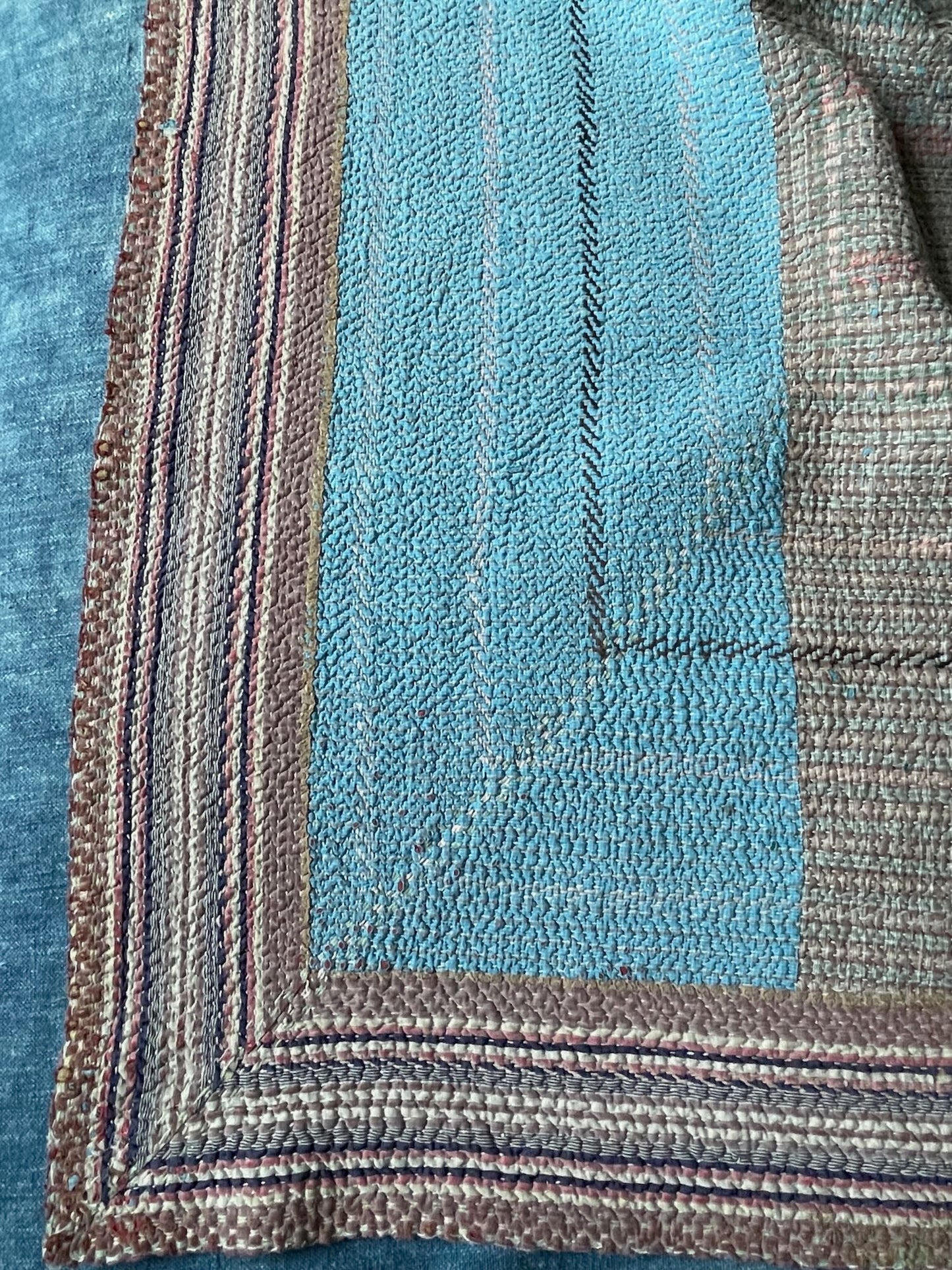 
                  
                    turquoise blue striped patched quilt kantha bedspread single double cotton comforter washable
                  
                