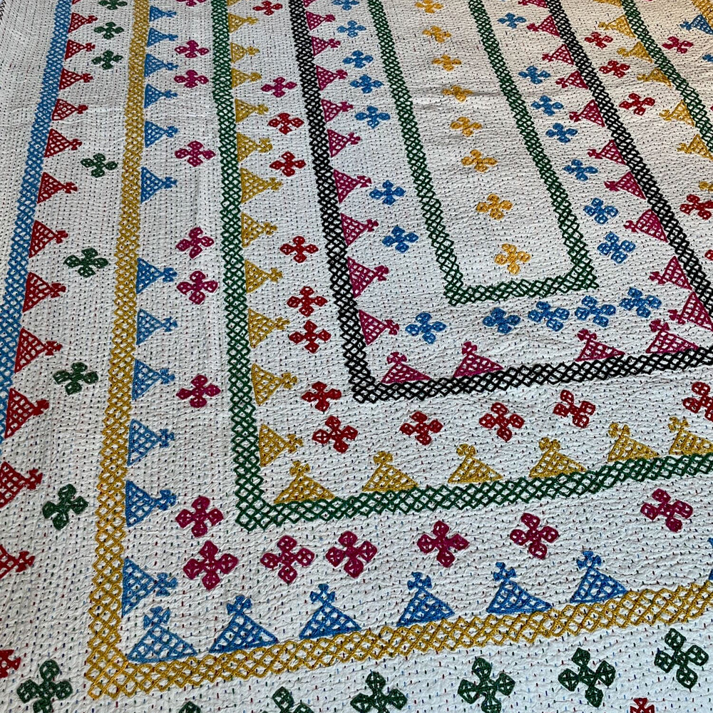 ralli bedspread kantha quilt single embroidered bright colours kid bedroom sofa throw washable