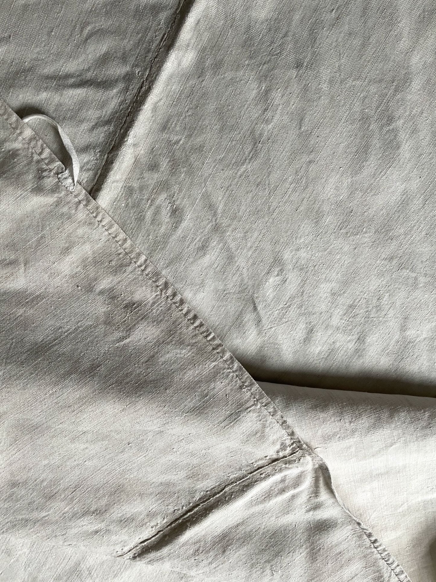 
                  
                    cream hemp chanvre linen antique french upholstery fabric bedcover cushion rustic material
                  
                