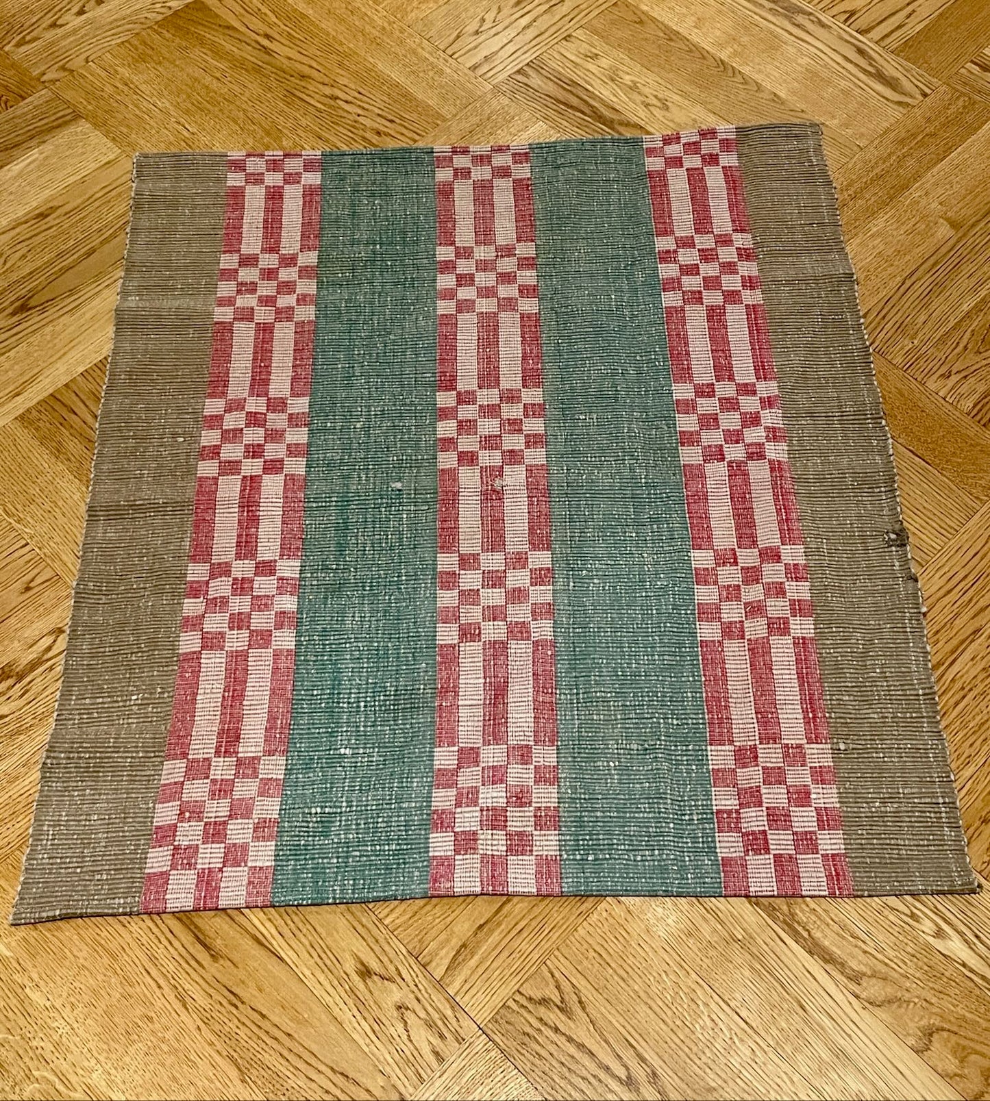 rips rug bath mat red green brown geometric pattern cotton washable vintage trasmatta hall kitchen