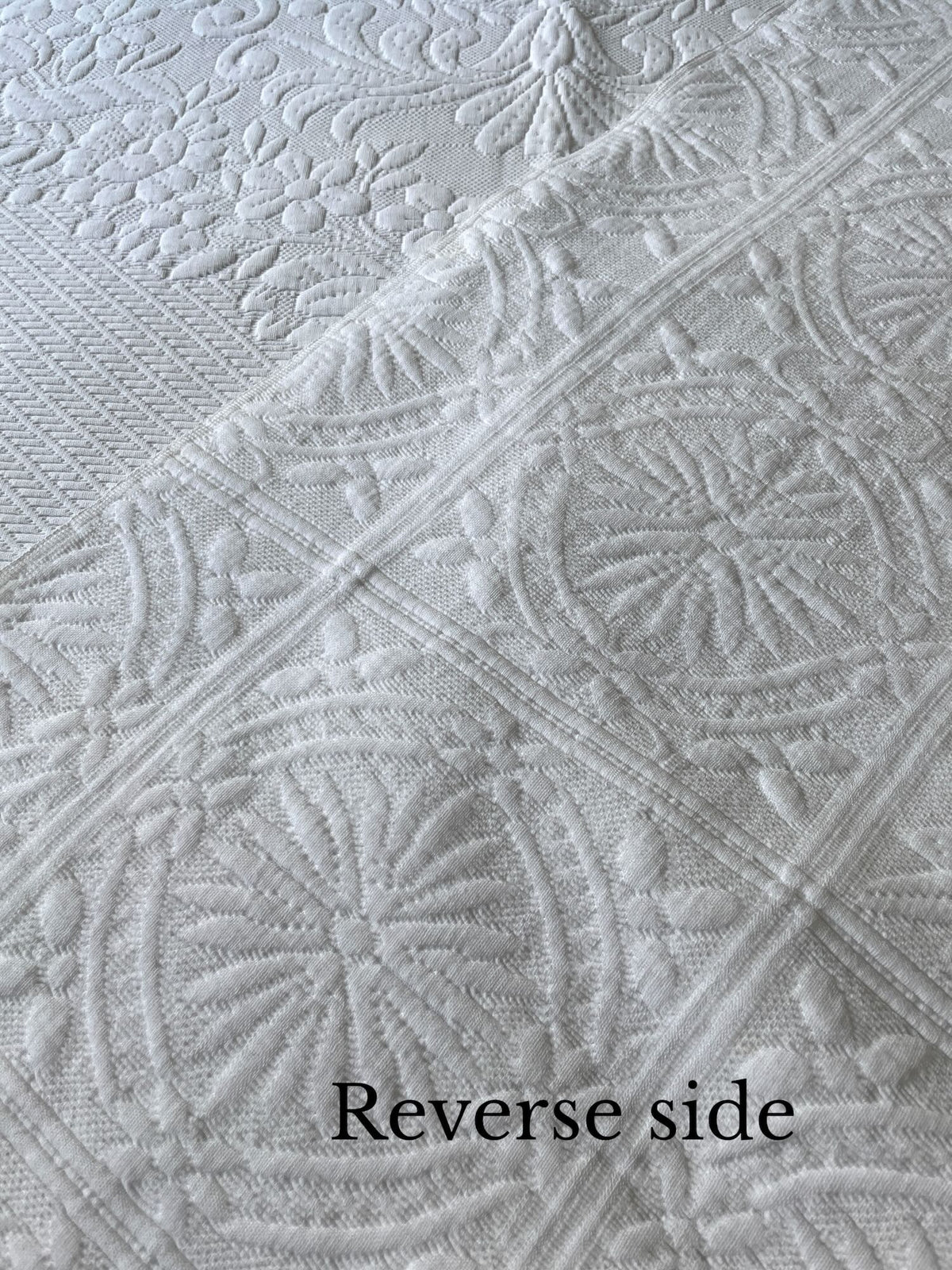 
                  
                    white cotton bedspread antique french pique de marseille bedcover large warm comforter uk
                  
                